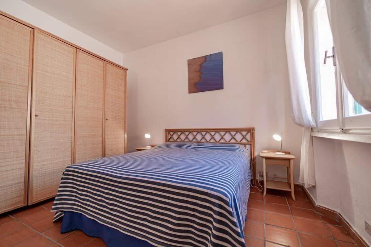 Apartment, 1 Schlafzimmer (Bilocale 2 Baia Blu) | 1 Schlafzimmer, Schreibtisch, kostenloses WLAN