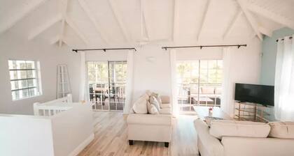 The Caicos House in Gated Community