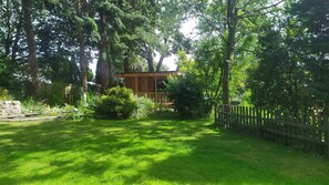 Kamar Double atau Twin Superior, ensuite, pemandangan kebun (Cedar Suite) | Eksterior