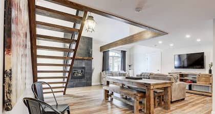 Mountain Views, Fireplace and National Park Pass