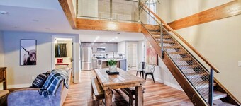 Relax by Heated Pool, Hot Tub, Mountain Views