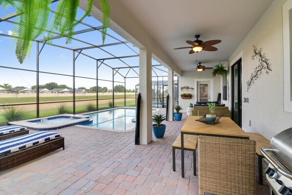 House, 6 Bedrooms (6 Bathrooms) | Private pool