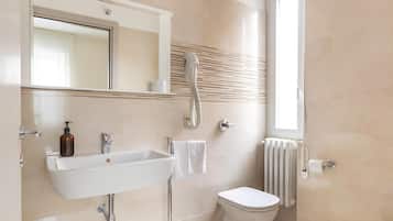Rainfall showerhead, hair dryer, bidet, towels