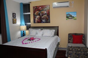 1 bedroom, in-room safe, iron/ironing board, WiFi