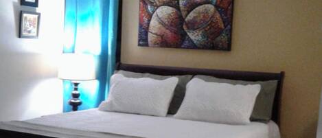 1 bedroom, in-room safe, iron/ironing board, WiFi