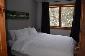 5 Schlafzimmer, Schreibtisch, Reisekinderbett, kostenloses WLAN