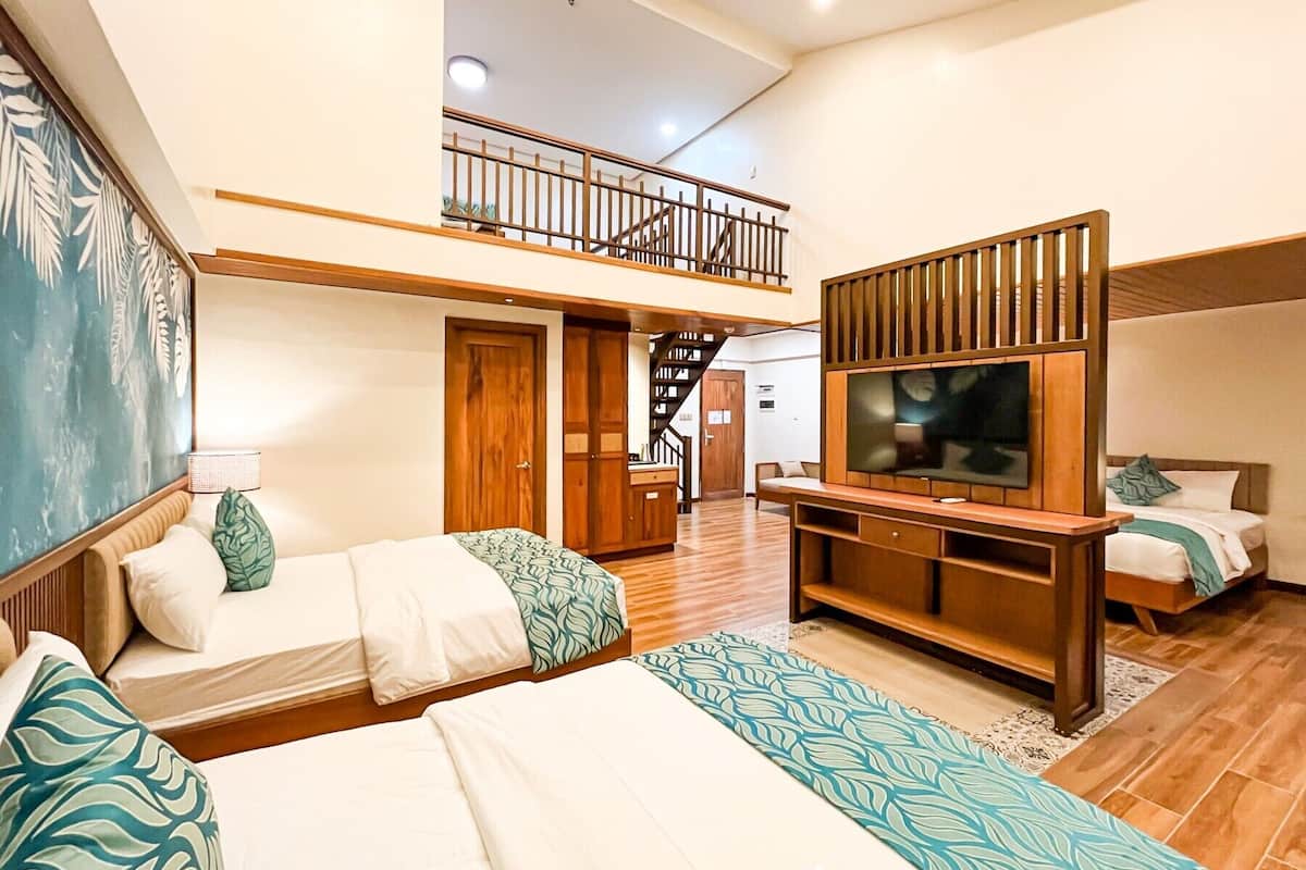 Familienzimmer | Hochwertige Bettwaren, Daunenbettdecken, Tempur-Pedic-Betten, Minibar
