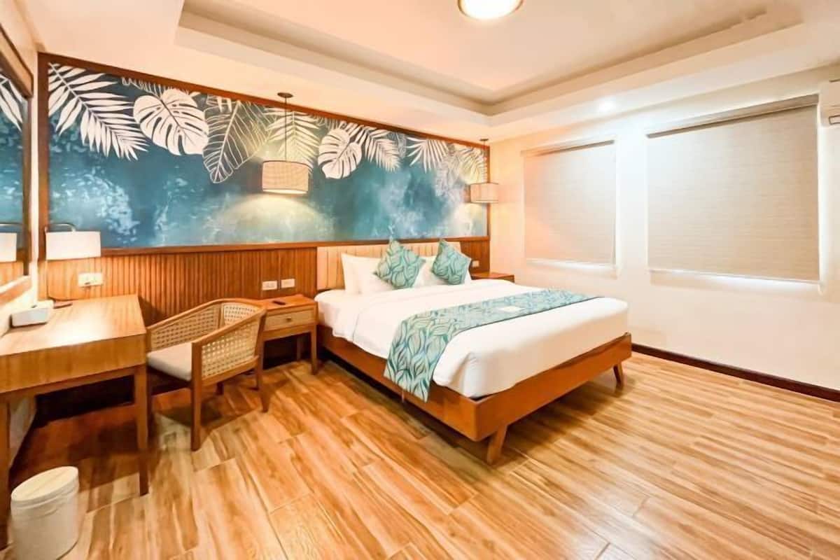 Luxe beddengoed, donzen dekbedden, Tempur Pedic-bedden, een minibar