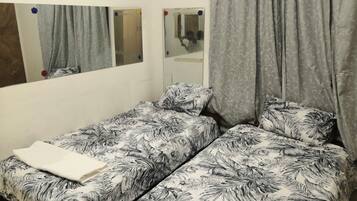 1 bedroom, iron/ironing board, WiFi