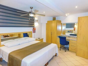 1 habitación, escritorio, wifi gratis y ropa de cama 