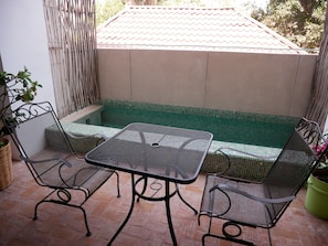 Private pool