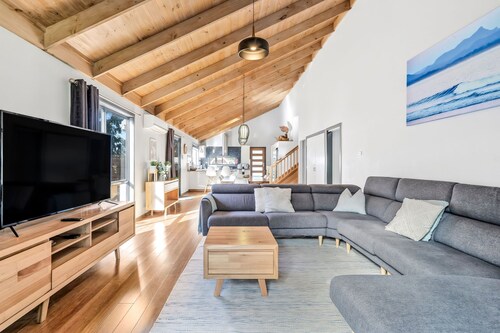 SCENIC BEACH ESCAPE - BESTER FAMILIENURLAUB, HAUSTIERE AUSSERHALB, WIFI * NEUE LISTE *