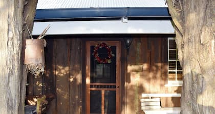 Cox's Cottage in the Hawkesbury Valley