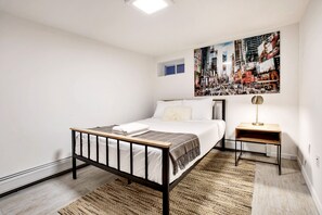 2 sovrum, strykjärn/strykbräda, wi-fi och sängkläder