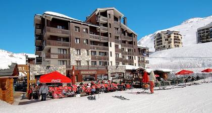 Appartement Abordable! Endroit Super - Ski Aux Pieds