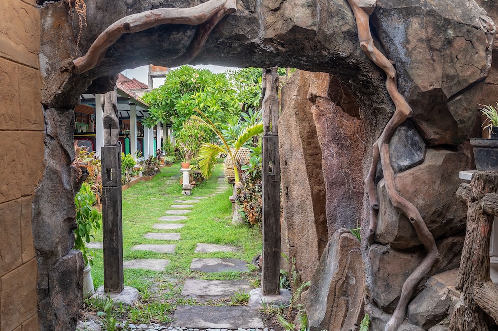 Binaria Museum Hotel