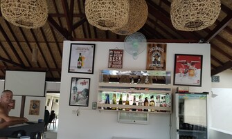 Bar (en el alojamiento)