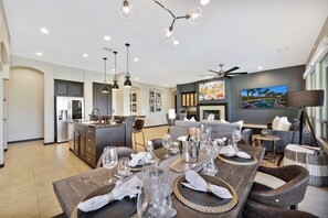 Dining - Encore: Pool, Spa, Hammock, Pool Table, Ping Pong! (Indio)