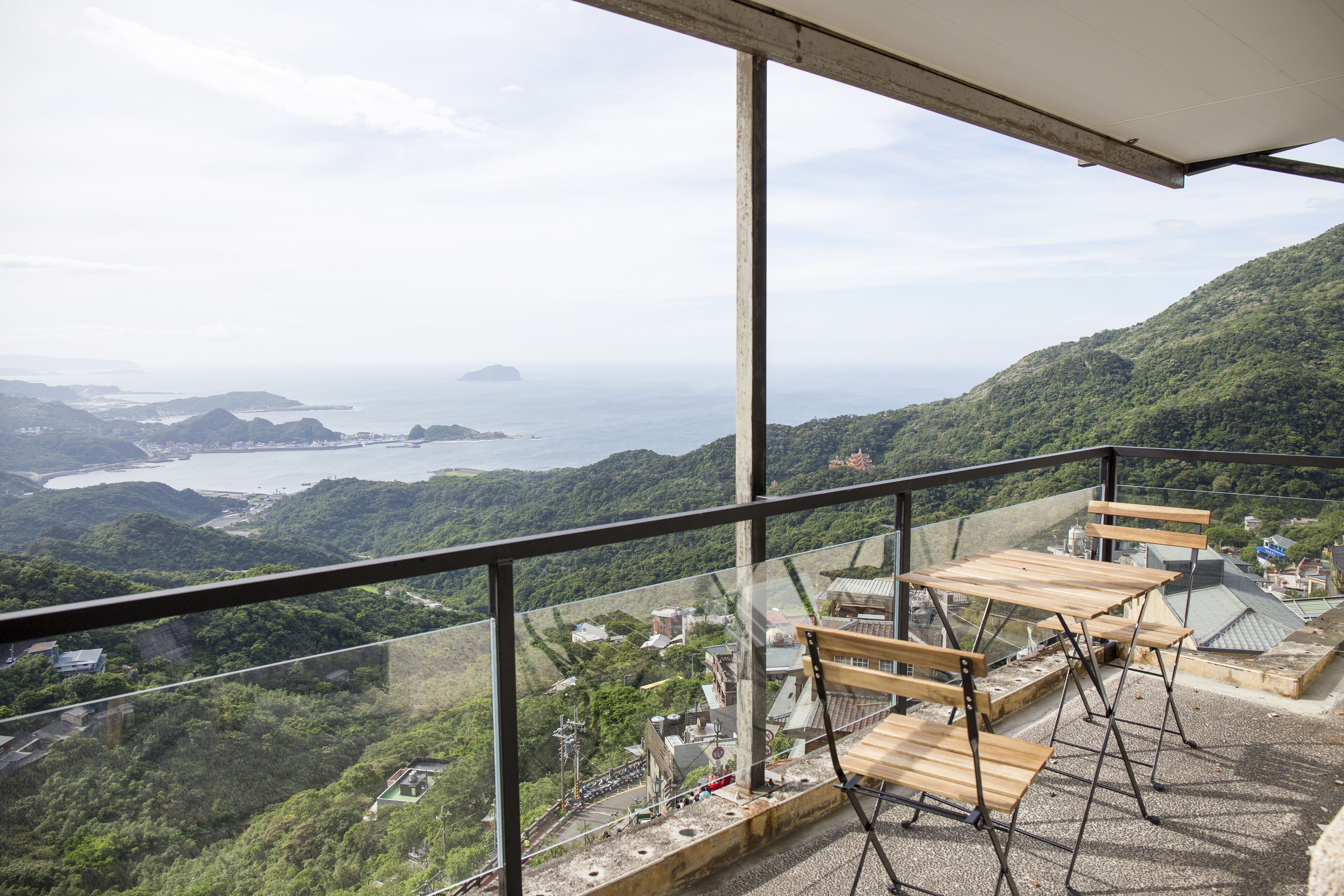 Exclusive Room, 1 Queen Bed, Balcony, Ocean View | Balcony