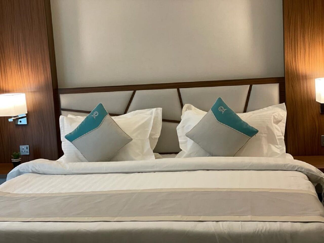 Premium bedding, memory foam beds, minibar, in-room safe