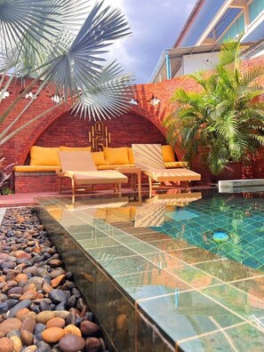 Outdoor pool, open 8:00 AM to 9:30 PM, sun loungers - Nine Hotel Chiangmai (Chiang Mai)