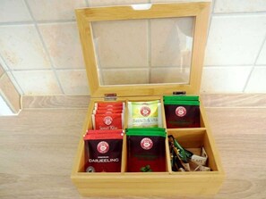 Unclassified image, 3 of 14, button