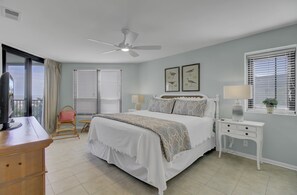 3 chambres, fer et planche à repasser, Wi-Fi gratuit, draps fournis