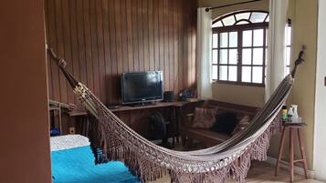1 chambre, bureau, Wi-Fi gratuit, draps fournis