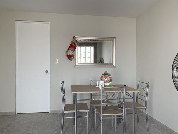 Dining - Home near Pimentel beach with parking (Chiclayo)