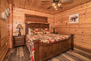 6 bedrooms, iron/ironing board, free WiFi, bed sheets