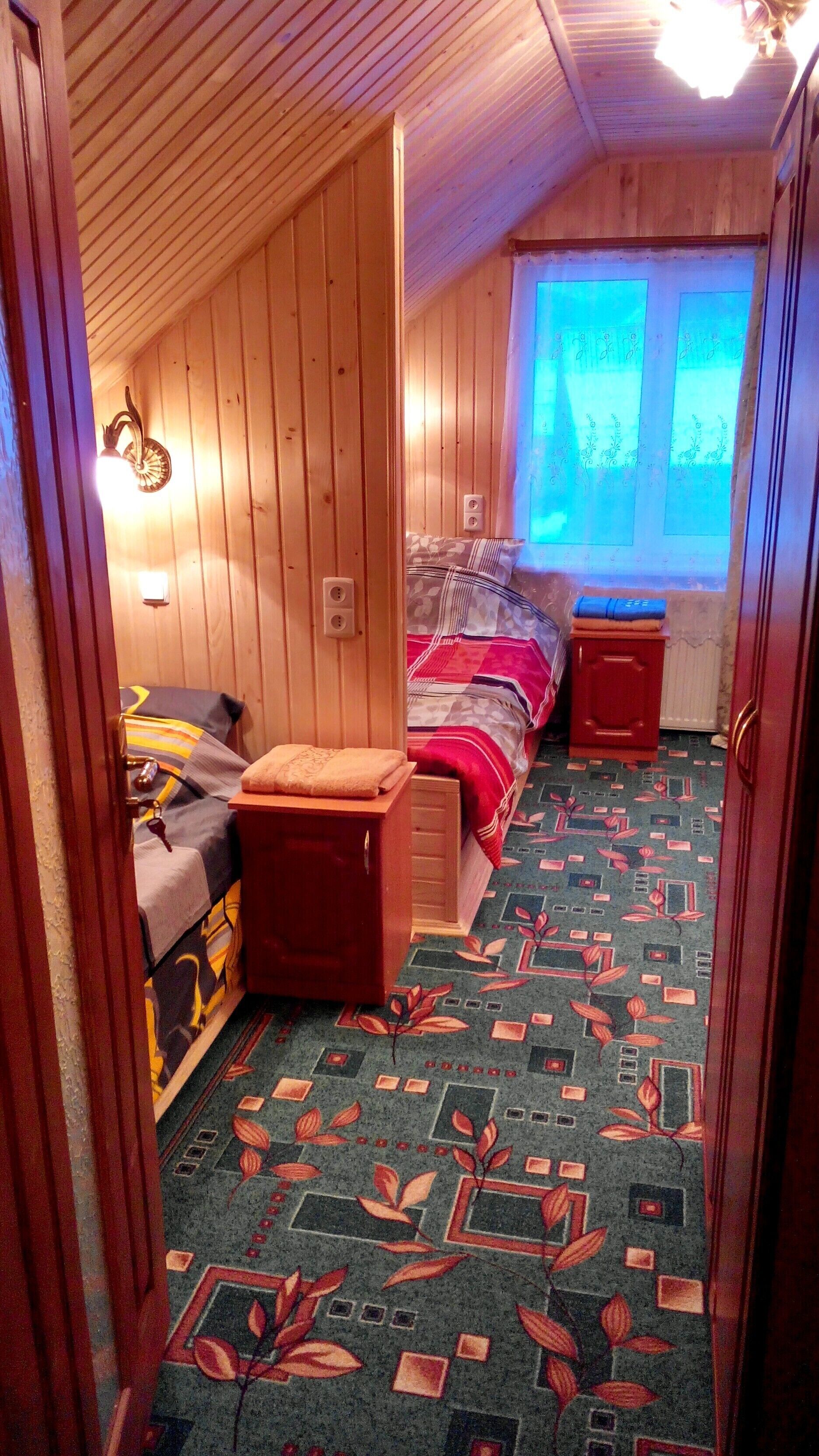 4 bedrooms, WiFi, bed sheets