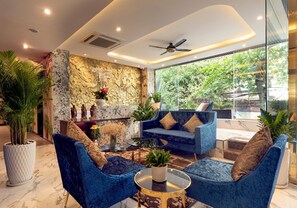 Khu tiếp khách ở sảnh