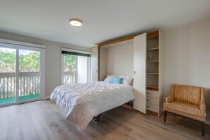 Condo, 2 Bedrooms | 2 bedrooms, iron/ironing board, free WiFi