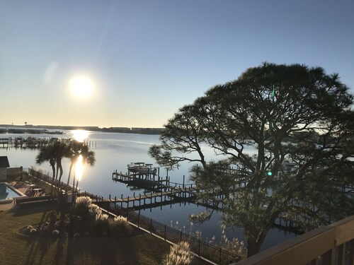 Katso tuota katselua !!!