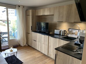 تلفزيون، كُتُب