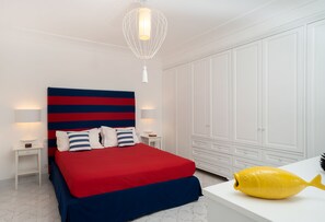 2 Schlafzimmer, Schreibtisch, Bügeleisen/Bügelbrett, kostenloses WLAN