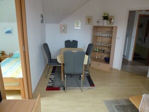1 bedroom, in-room safe, iron/ironing board, WiFi