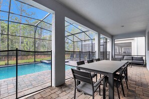 Dining - EV_2707 - 6 Bed 5 Bath Villa with Screened-In Private Pool with Spa, Games Room (Kissimmee)