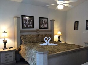 4 bedrooms, iron/ironing board, WiFi, bed sheets