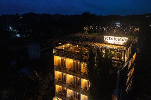 A multi-story building with a sign reading "SCENICBAY WELLIGAMA" at the top. - Scenic Bay Weligama (Weligama)
