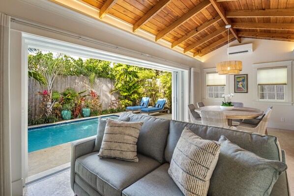 Interior - ~ASHE HOUSE~ Renovated and relaxing with pool, porches, and privacy! (Key West)