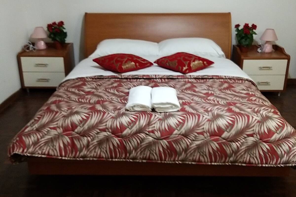 Standard Triple Room, Shared Bathroom | WiFi (free)