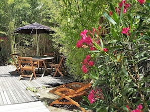 Outdoor dining - House 40m² large organic garden 200m Calvi beach (Calvi)