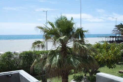 Appartements élégants Don Paco 1st Sea Line [Wifi, AA, Piscine, Parking]