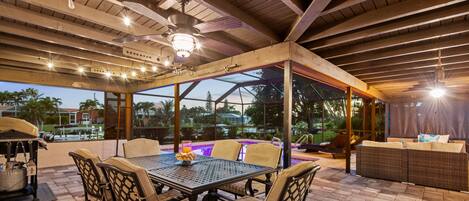Outdoor dining