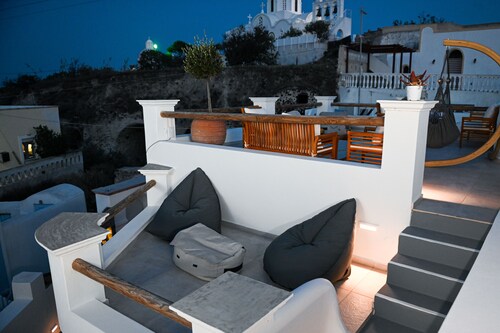 Traditional Villas at the old mill of the karterados