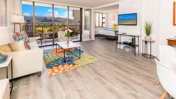 1 slaapkamer, een strijkplank/strijkijzer, gratis wifi, beddengoed