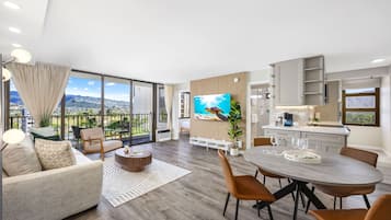 Een flatscreentelevisie