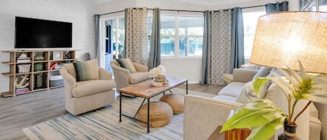 智能電視、書籍