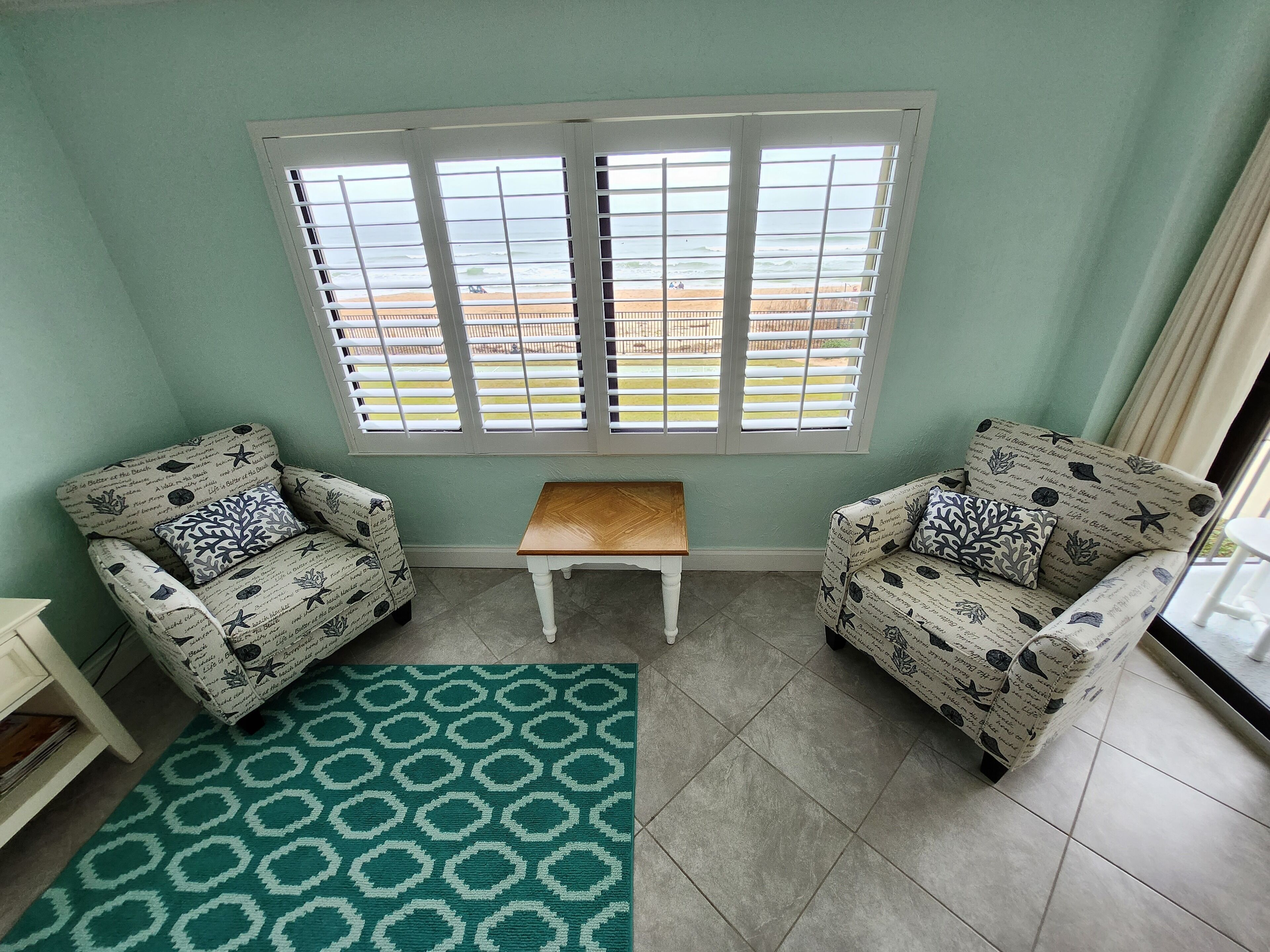 Actually On The Beach! Step Off Balcony Onto The Beach & Pool! Rare Find!! - Ormond Beach, FL